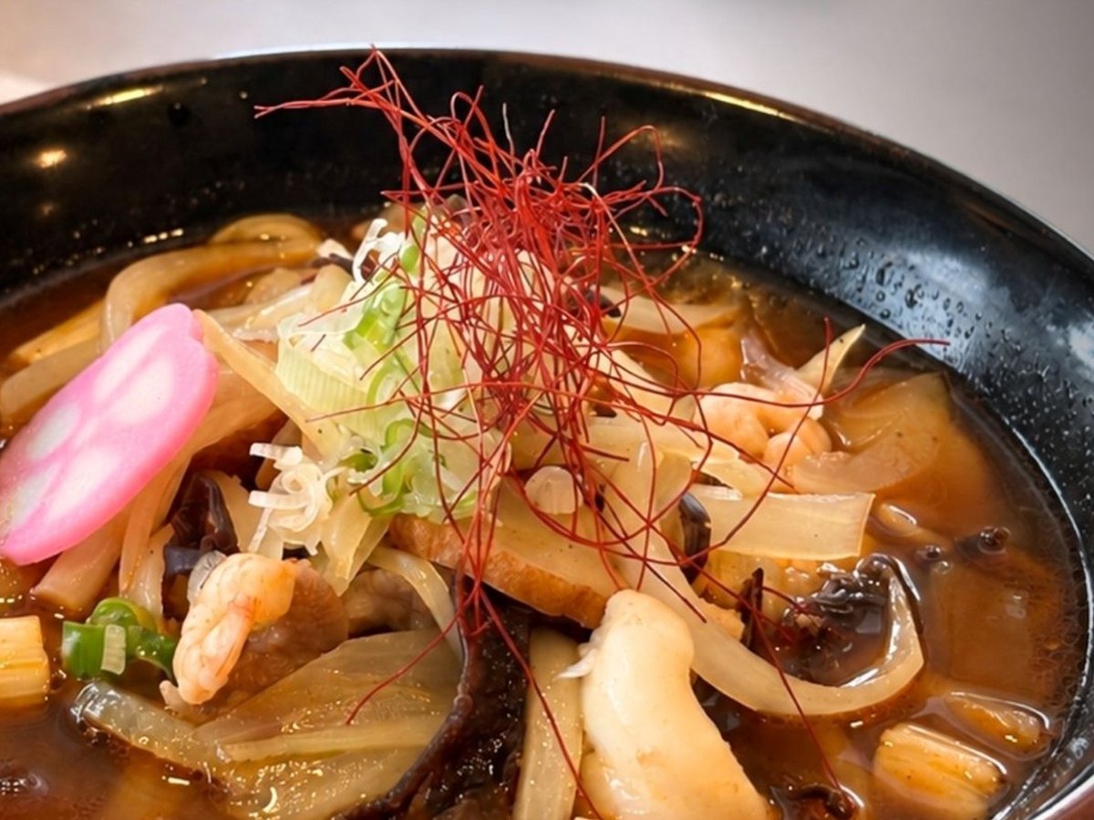 鳥取白ネギと海鮮の麻辣湯麺